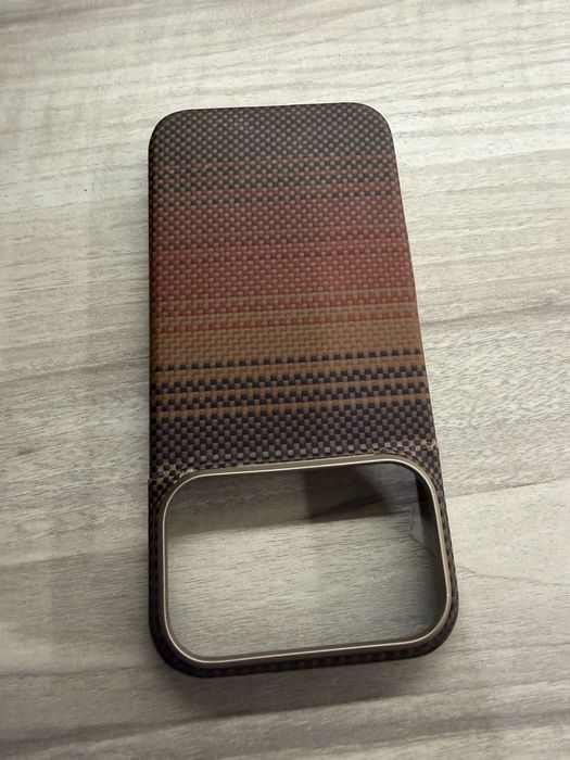 Pitaka iphone 17 pro Офіційний чохол