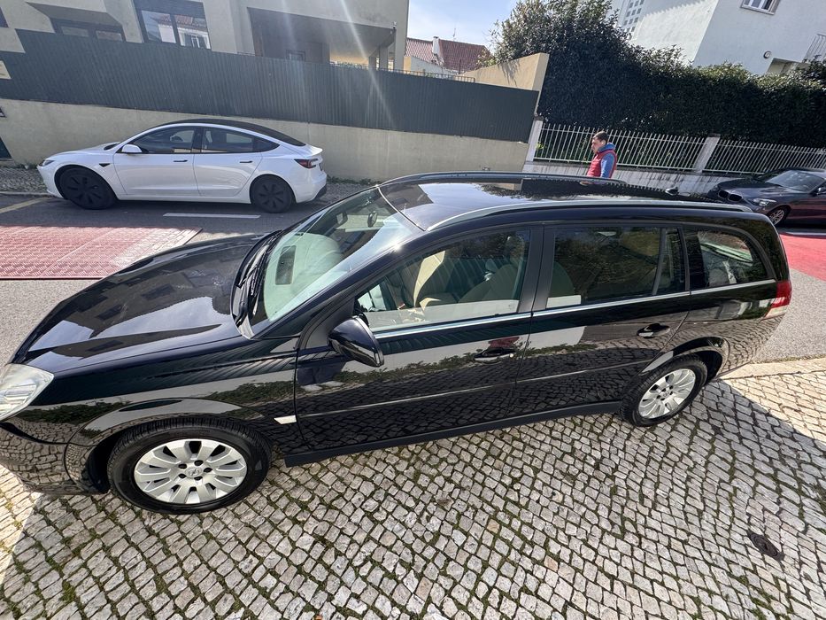 Opel Vectra Caravan 1.9 CDTI Automática AISIN 137.400 km foto 4