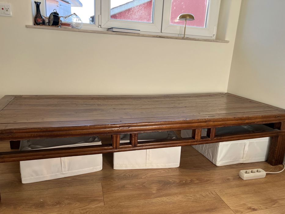 Movel mesa centro chinesa (antiga cama)