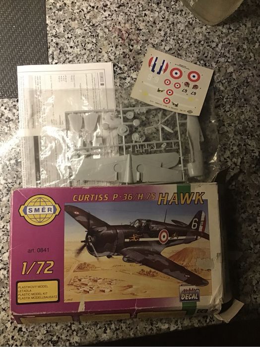 Směr 0841 Curtiss P-36/H.75 Hawk 1:72 – model samolotu