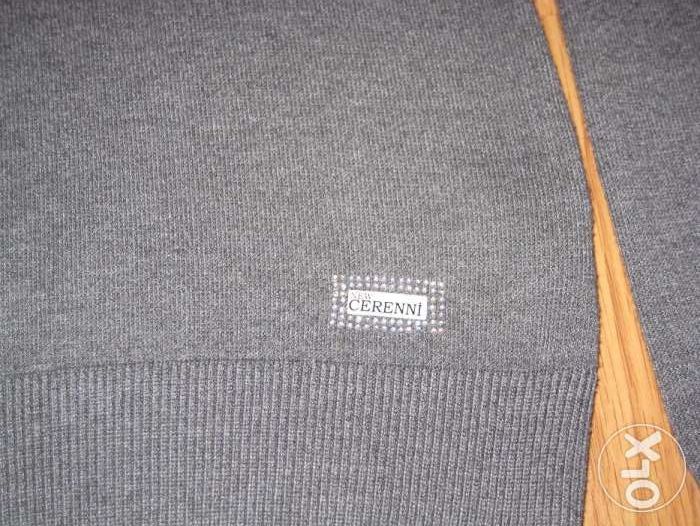 Свитер с гипюровой вставкой на спине Р. 44-46