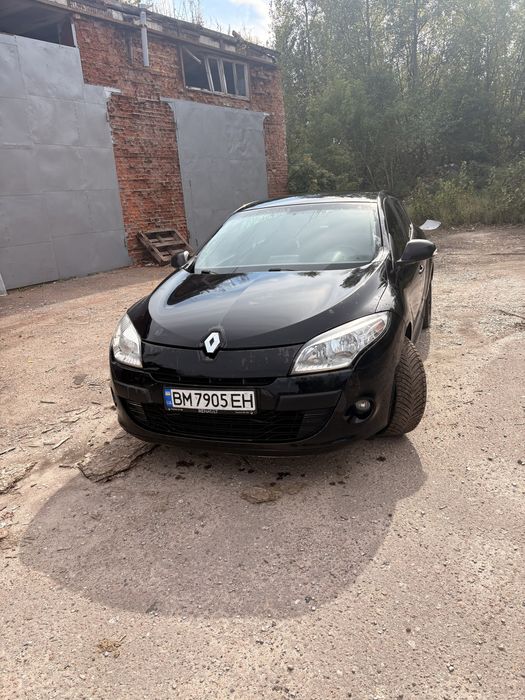 Renault Megane 3, 2012 року  Продам Renault Megane 3. Автомобіль у хорошому стані, доглянутий та повністю готовий до експлуатації. Торг присутній