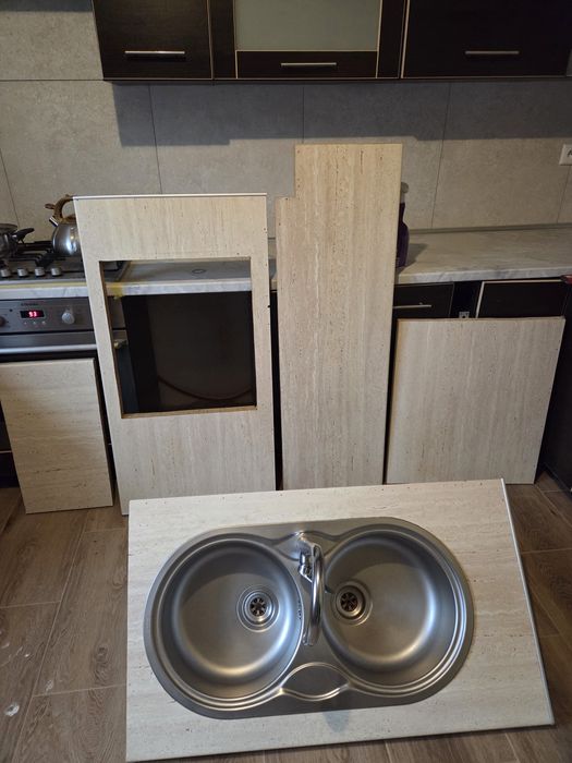 Sprzedam blaty kuchenne ze zlewem i baterią