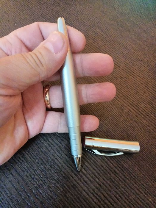 Caneta Rotring Initial Rollerball cinza