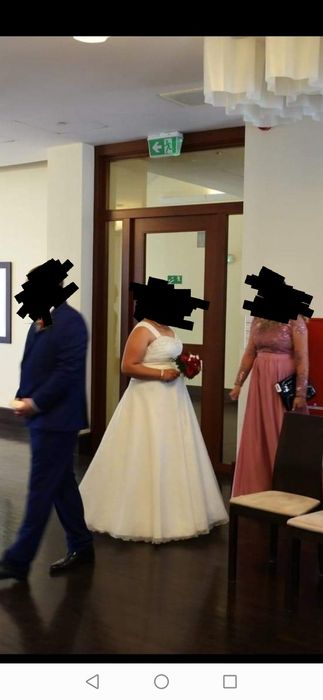 Witam sprzedam suknie ślubną.