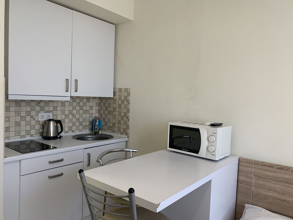 Почасово. Машиностроительная. Гарматная. Лепсе.