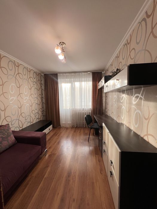 Оренда 2 кім квартира (привокзальна площа) вільна вже!