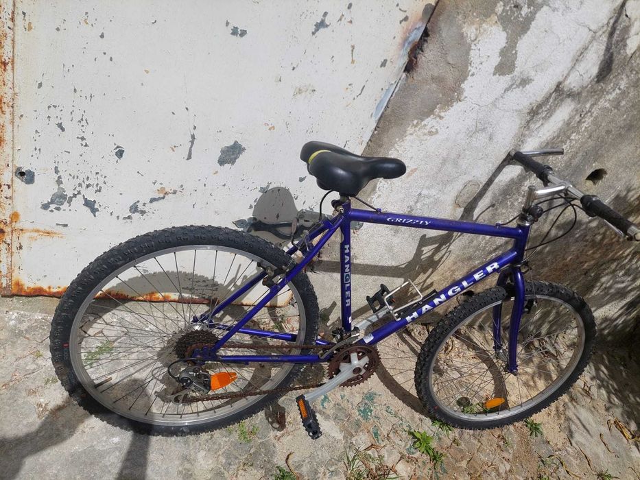 Bicicleta Hangler Grizzly aro 27 com 8 mudanças