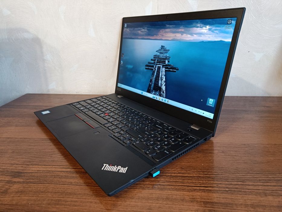 Lenovo ThinkPad P53s 15,6" FHD i7-8565U 24/256Gb NVIDIA P520 ноутбук