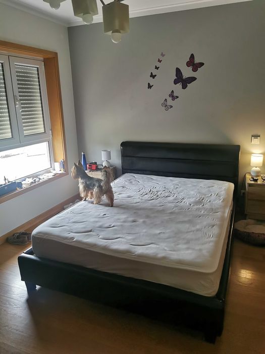 Cama com colchão Pikolin
