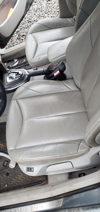 Сидіння Крісла салон шкіра кожа Пежо Peugeot 308 SW