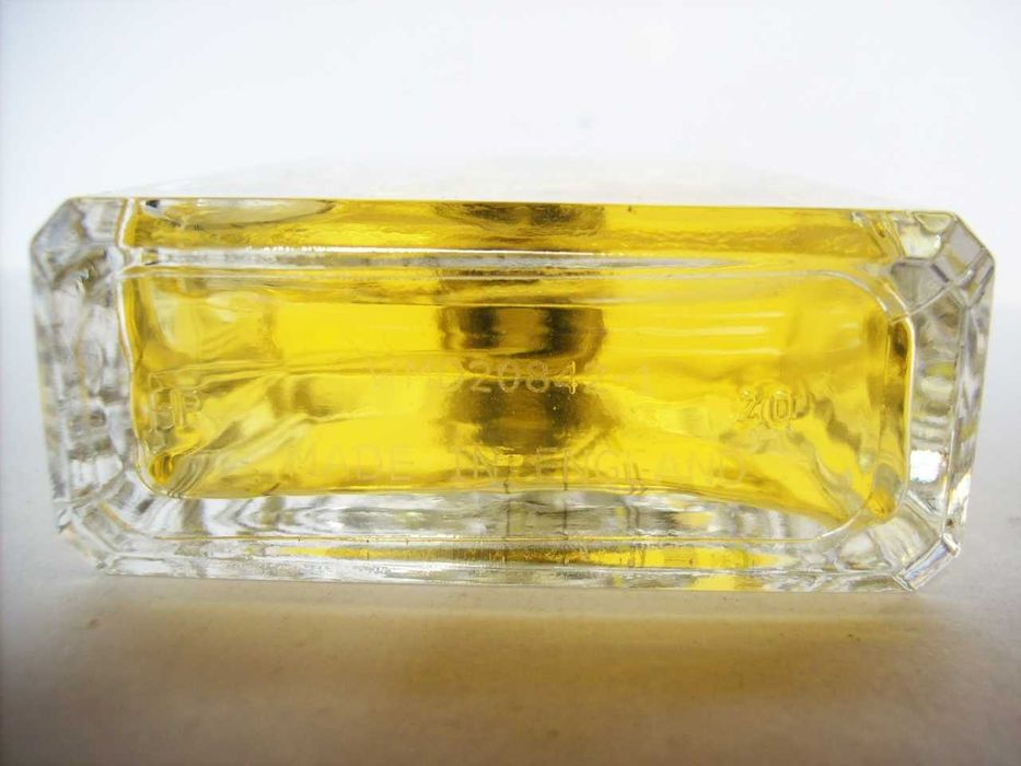 Escentric Molecules - Molecule 03 - 100ml [Made in England] c