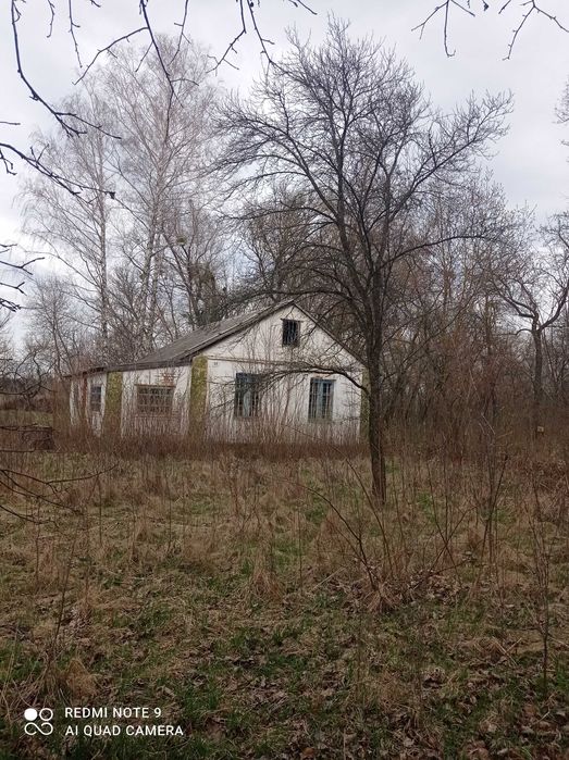 Здам в оренду приміщення з земельною ділянкою