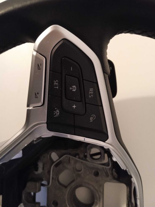 volante em pele novo vw golf vIII