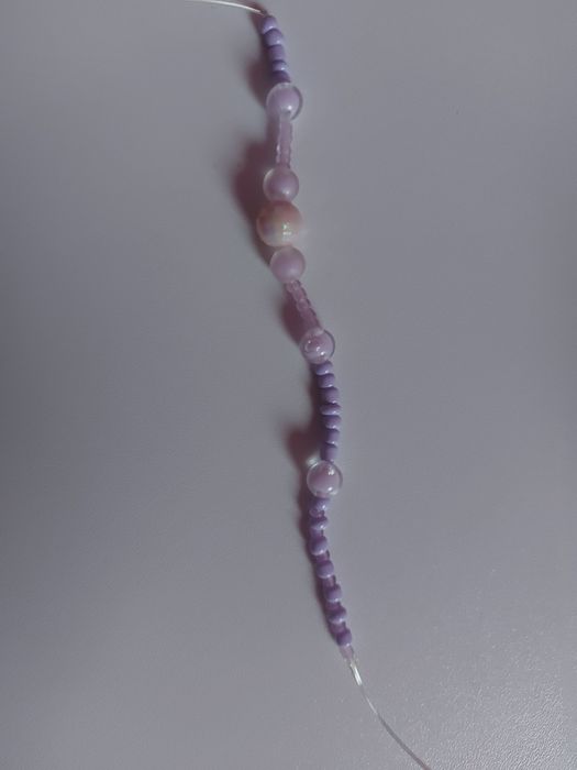 wisiorki z koralików bez przypięcia 4 szt.