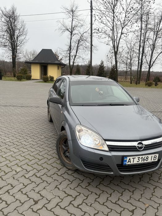 Продам опель в хорошому стіні