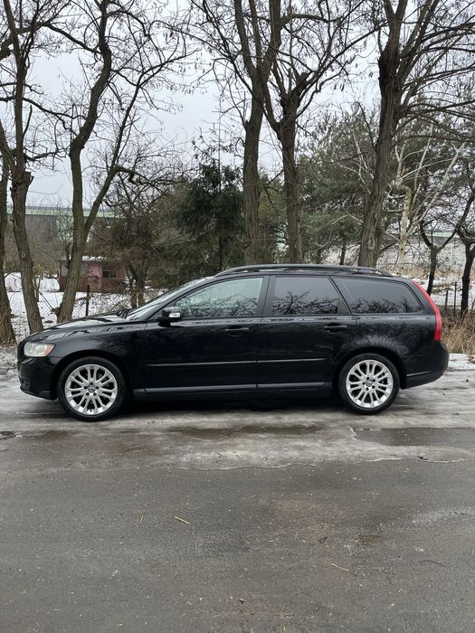 Volvo V50 2009 rok 2.0 D, 136 K. Bardzo dobry stan opon 2023