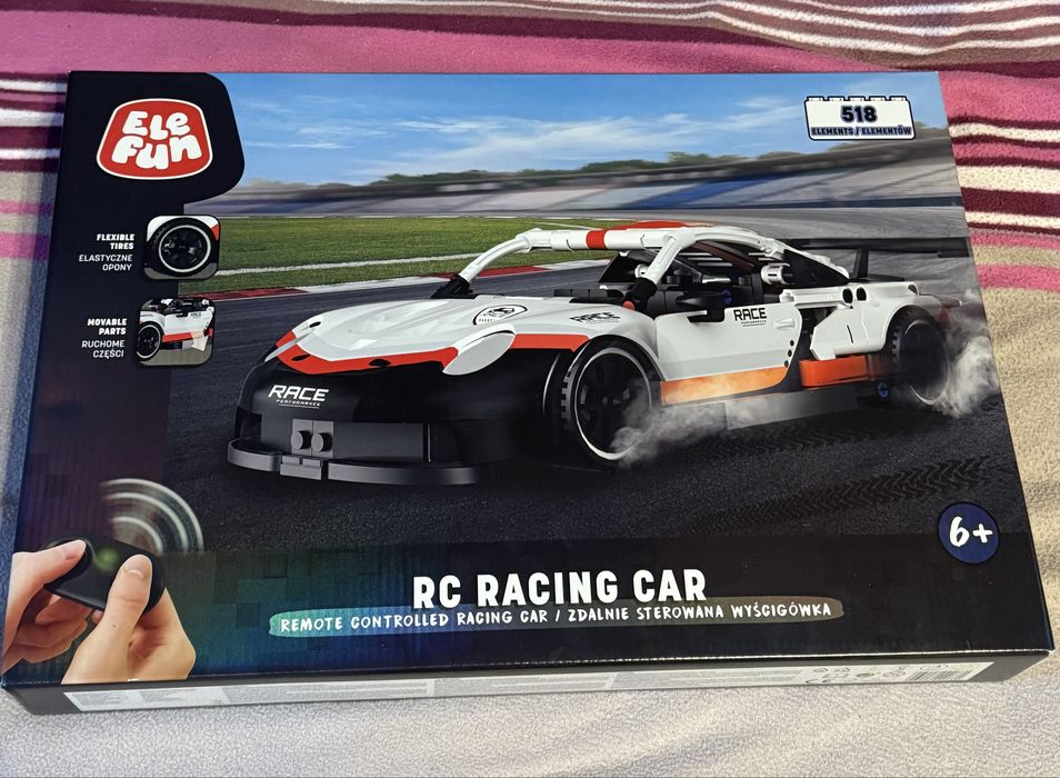 Klocki Elefun - zdalnie sterowana wyscigówka na wzór Porsche
