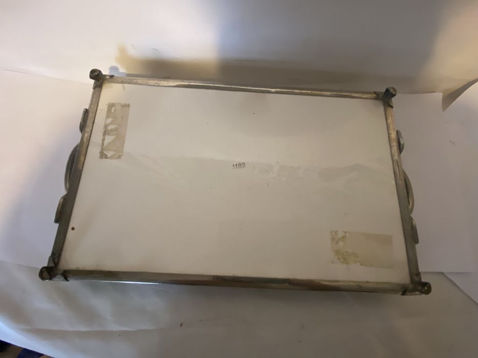 Majolica em porcelana