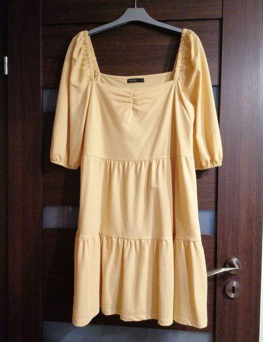 Zestaw 3 sukienek mohito nowa i jak nowe. Kardigan gratis Mohito