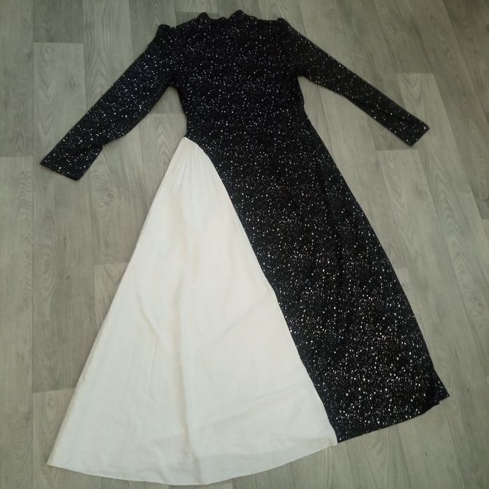 Продам сукню максі