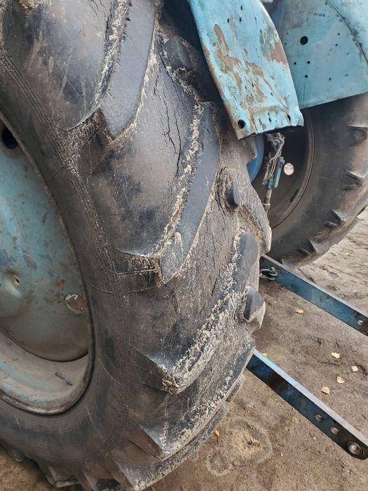 Продам трактор т40