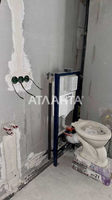 В продаже 2-х комн. квартира с начатым ремонтом в сданном на Таирова!