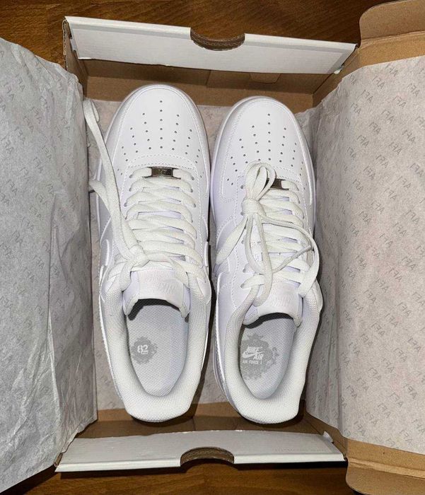 Nike Air Force 1 White Low