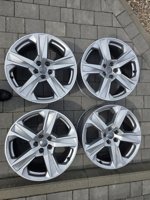 Oryginalne Alufelgi Audi 19 5x112 8.5J ET27 A7 C8 A6 C8 A4
