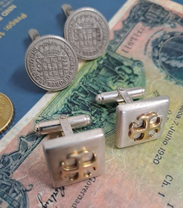 Botões punho cruzado monarquia