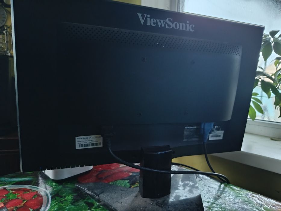 Монитор ViewSonic va2212a-led дефект