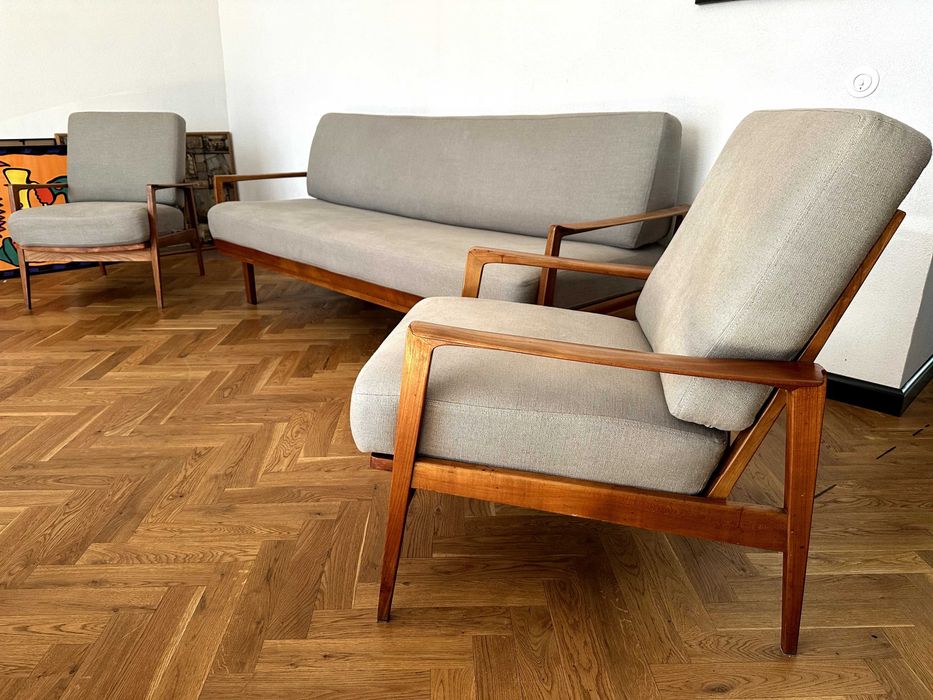 Kanapa + 2 fotele - proj.Orla Molgaard-Nielsen & Peter Hvidt