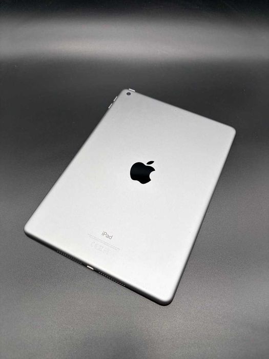 iPad de 6.ª Geração com 32GB em estado imaculado