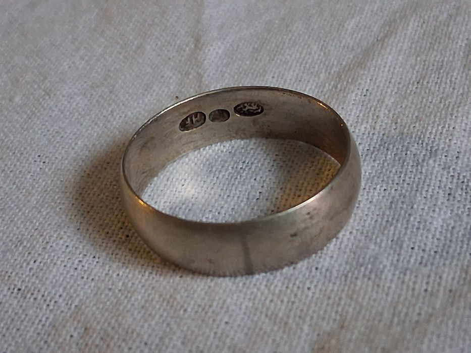 Srebrna obrączka R-25