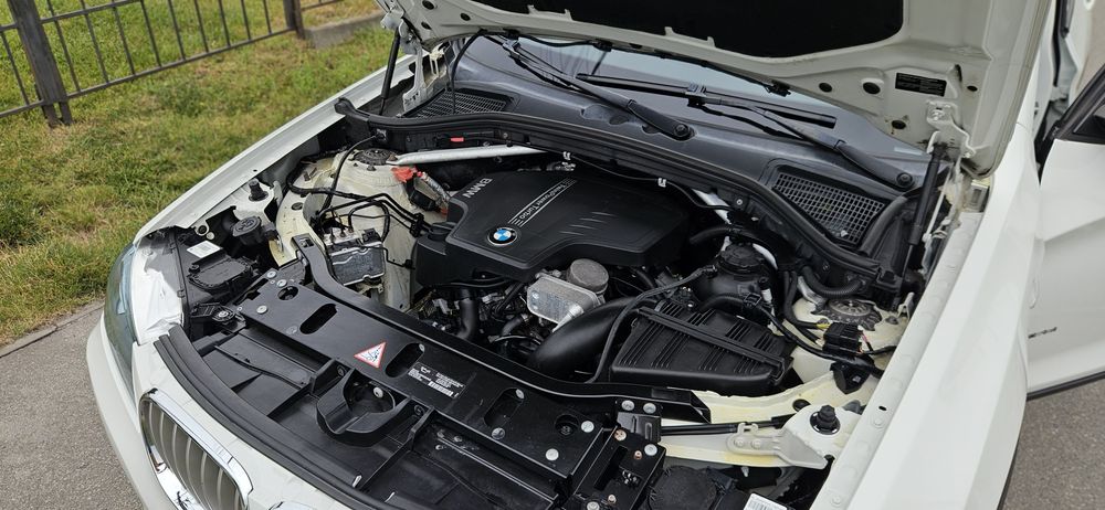 BMW X3 XDrive28i F25 2013р.в. Гарна комплектація та стан.