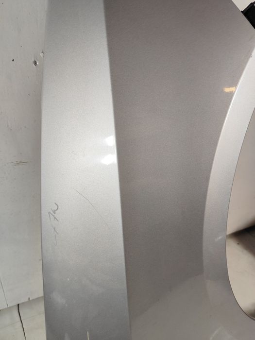 Seat Ibiza IV 6J Prawy Przód Przedni Błotnik LX7W Oryg WLKP