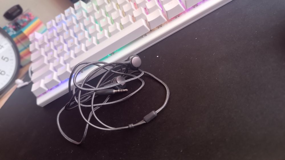 Sprzedam słuchawki w dobrym stanie