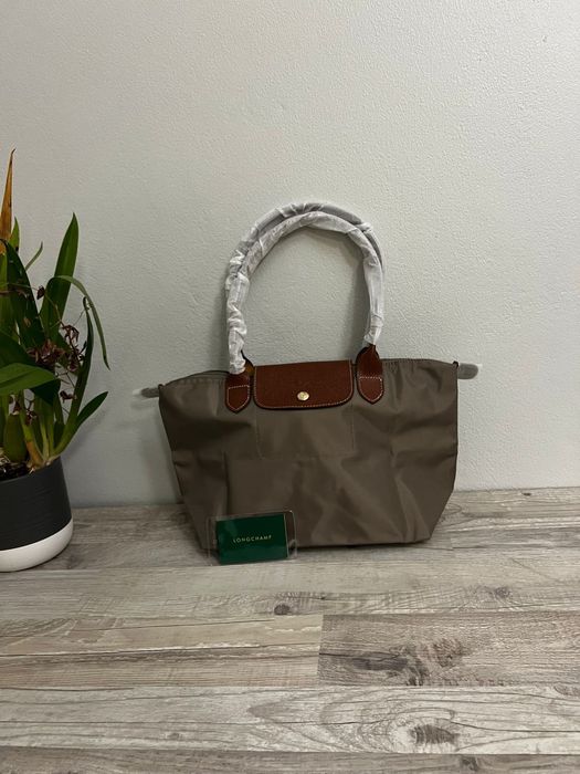 Longchamp Le Pliage: Chic & Functional!
