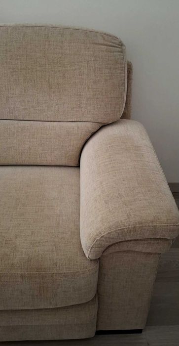 Sofa três lugares