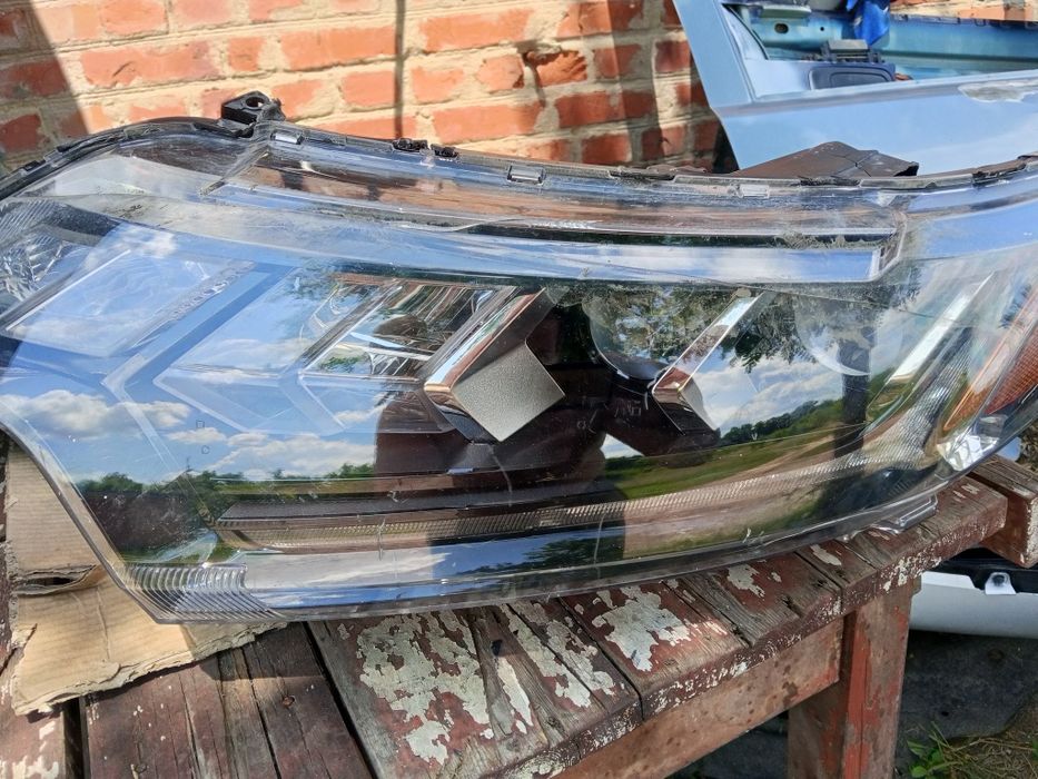 Фара ліва  ful led outlander 3 gt фул лед