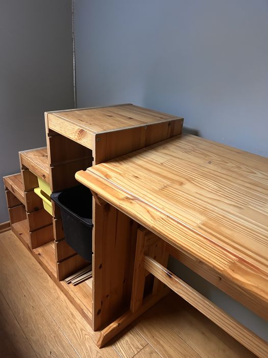 Meble sosnowe do pokoju  biurko łóżko itp