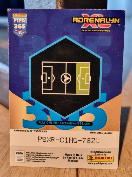 Zlota karta Panini - ROBERT LEWANDOWSKI