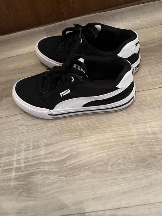 Жіночі оригінальні кросівки Puma