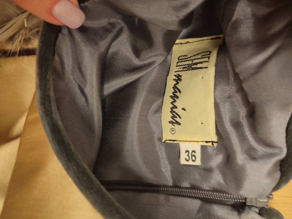 Vestido de designer Sem Manias, Tam 36