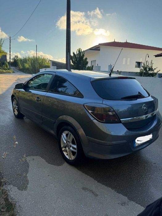 Opel astra gtc 1.3