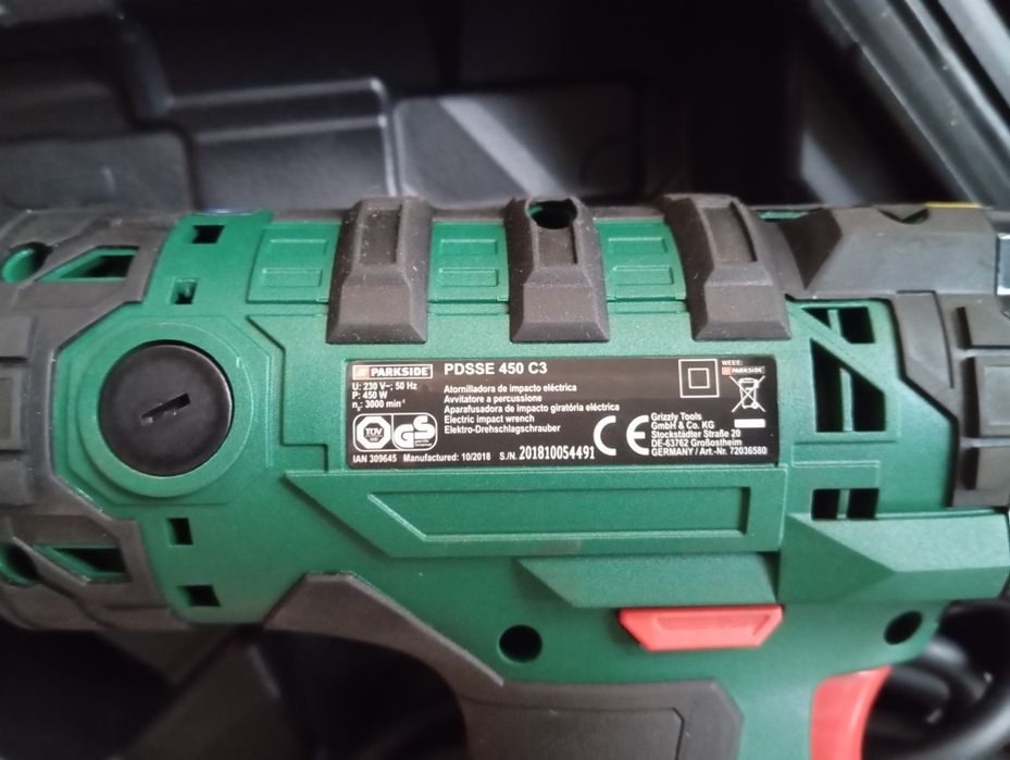 Aparafusadora de impacto elétrica Parkside