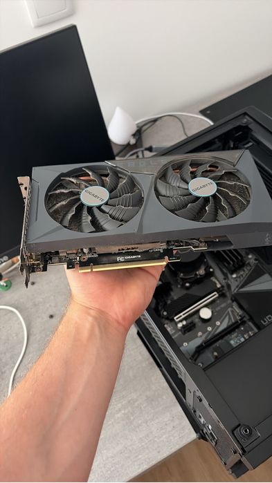 RTX 3060 Oc Eagle 12gb