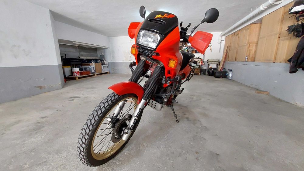Honda NX 650 Dominator