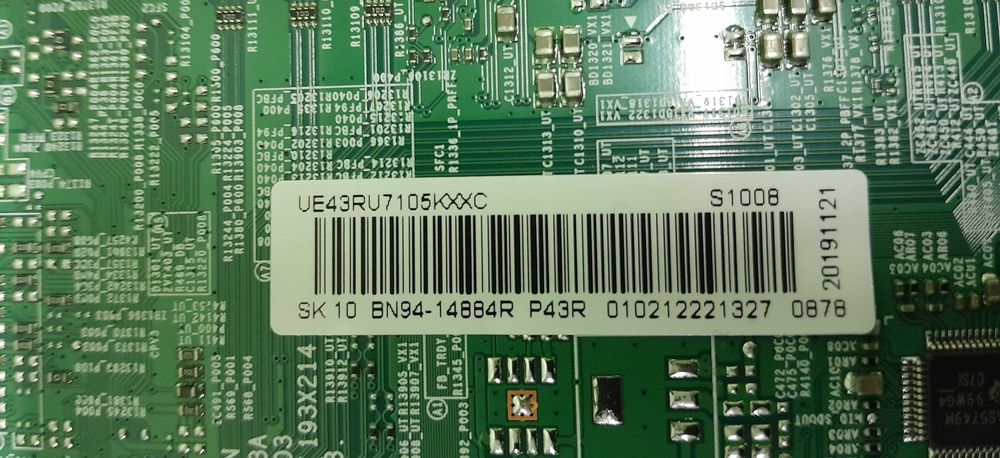 Televisão Samsung UE43RU7025K Vendo as peças