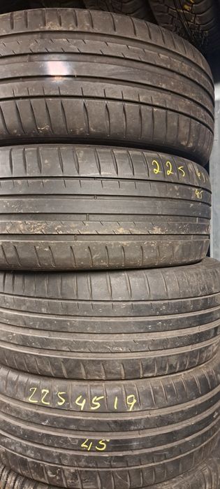 Pneus 225/45/19 pirelli ,michelin,continental
